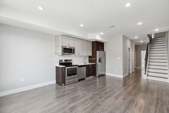 Building Photo - 1845 A St