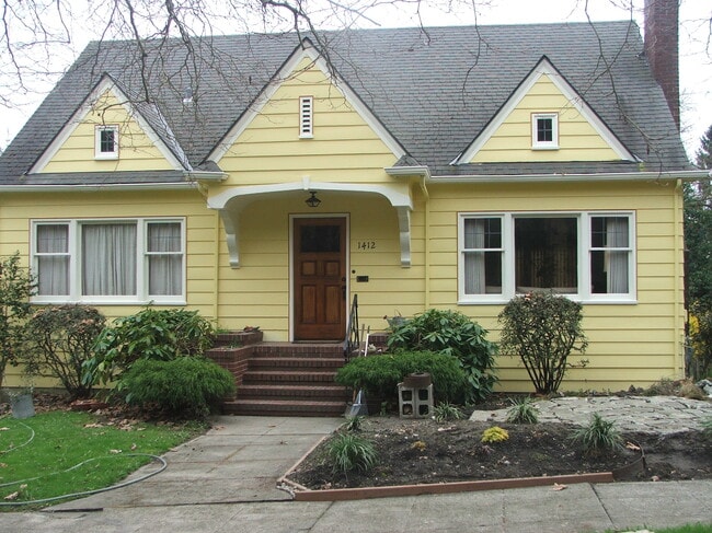 Front of house - 1412 25th Ave E