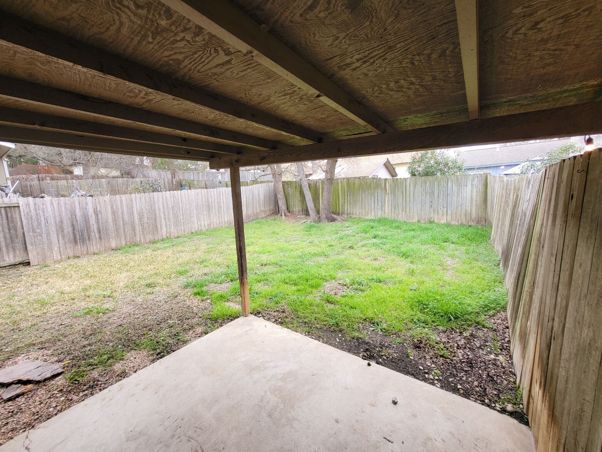 Building Photo - 6702 Deatonhill Dr