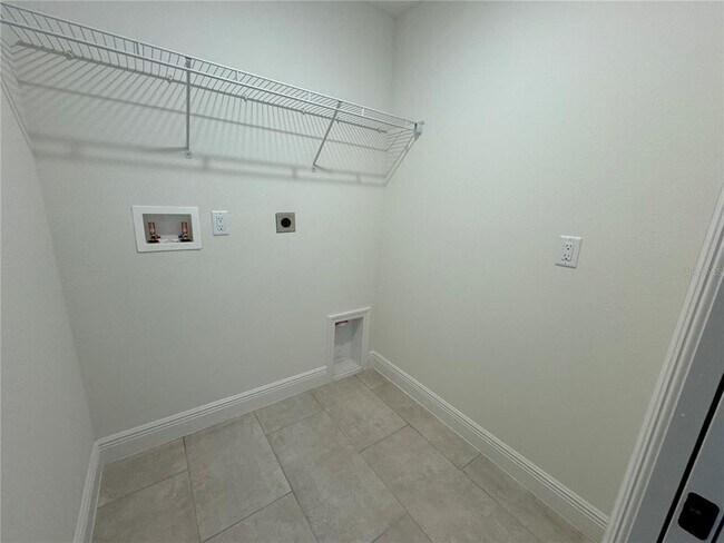 Building Photo - 1340 3rd St