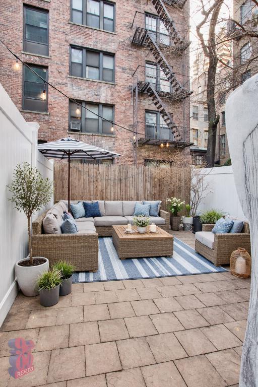 Building Photo - 206 E 83rd St