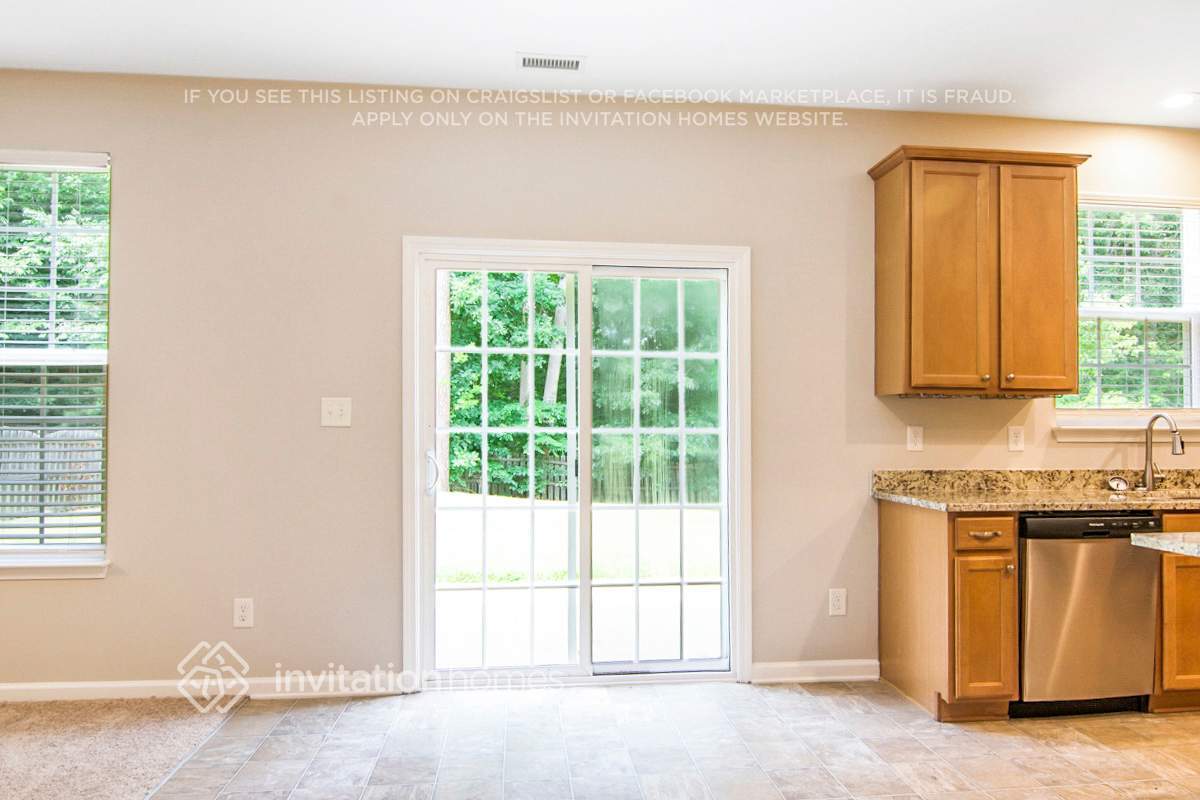 Building Photo - 12312 Tetons Ct