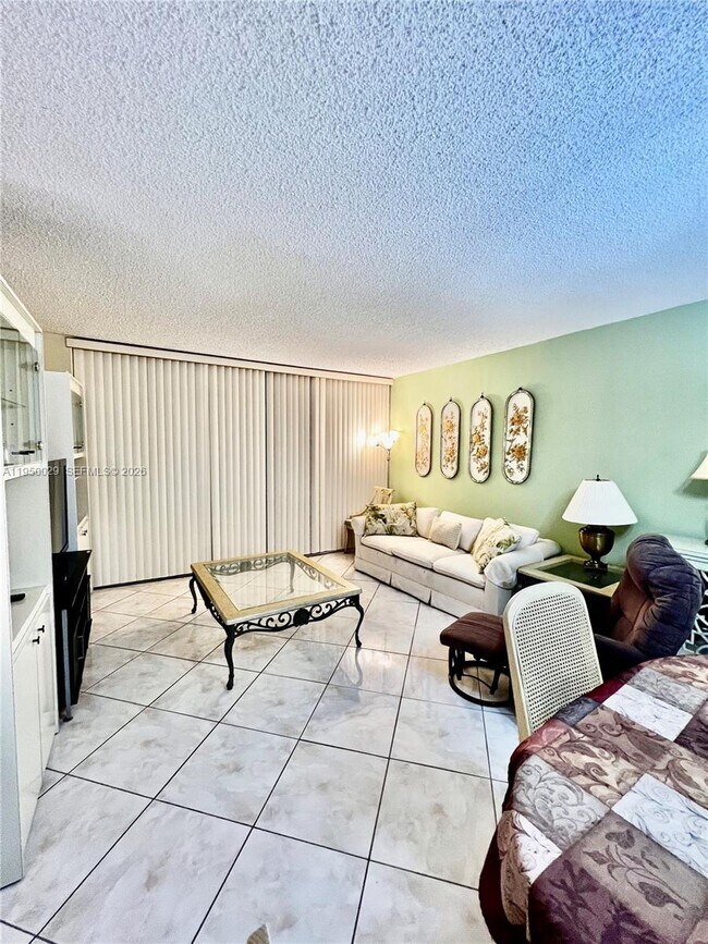 Building Photo - 3821 Environ Blvd