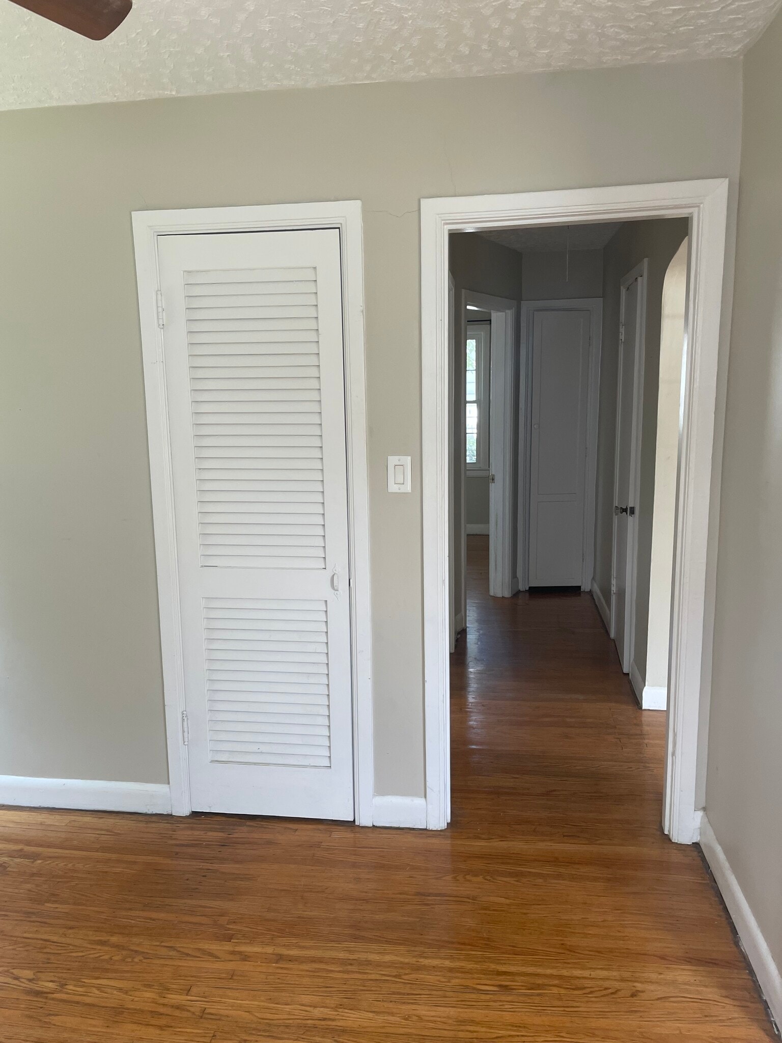 Building Photo - 622 Harris Plz