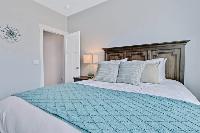 Building Photo - 3364 W 2490 S