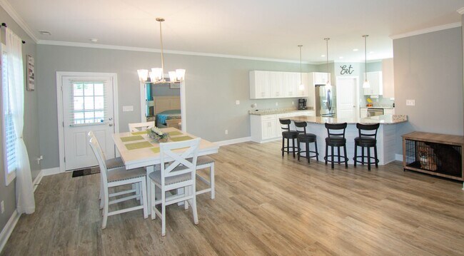 Building Photo - Coming Soon! 3 Bedroom 2.5 Bath - 25 Minutes from Camp Lejeune