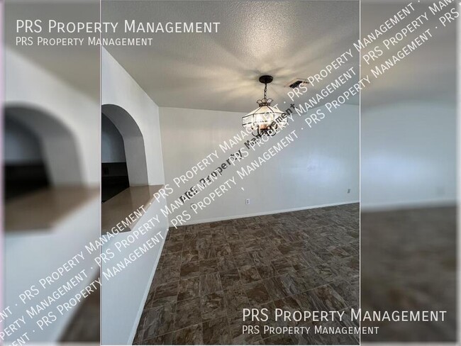 Building Photo - 1321 S Marilyn Ann Dr