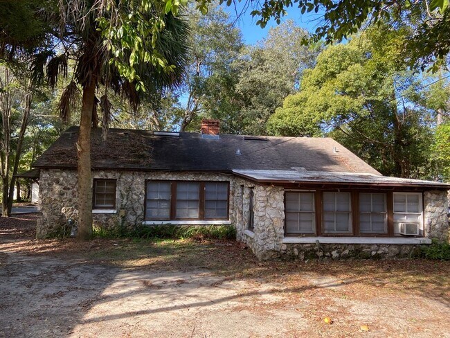 Building Photo - 123