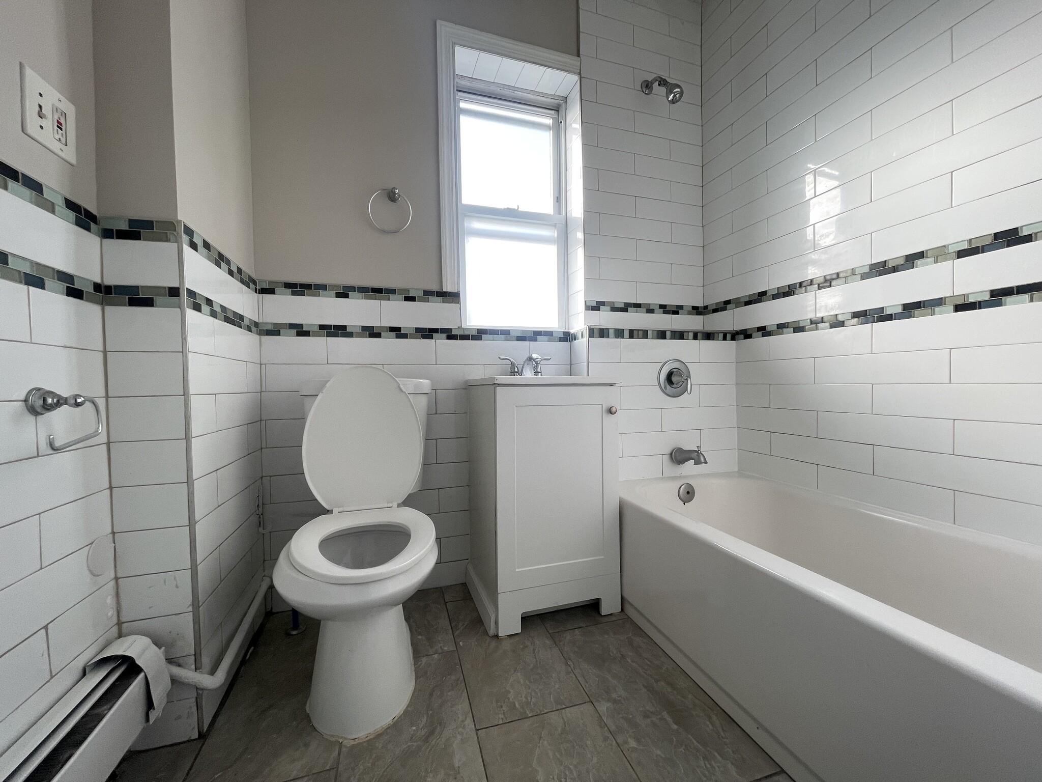 233 Fowler Ave 3 - 223 Fowler Ave