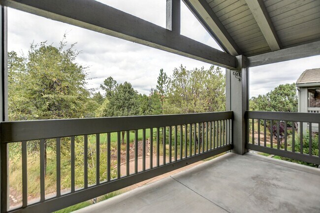 Building Photo - Beautiful 3 Bed, 2 Bath Condo on the Hassaympa Golf Course!