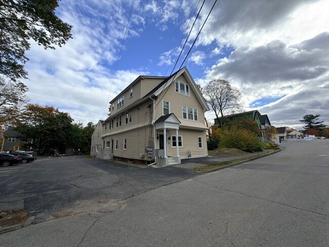 Primary Photo - 91 Alvarado Ave