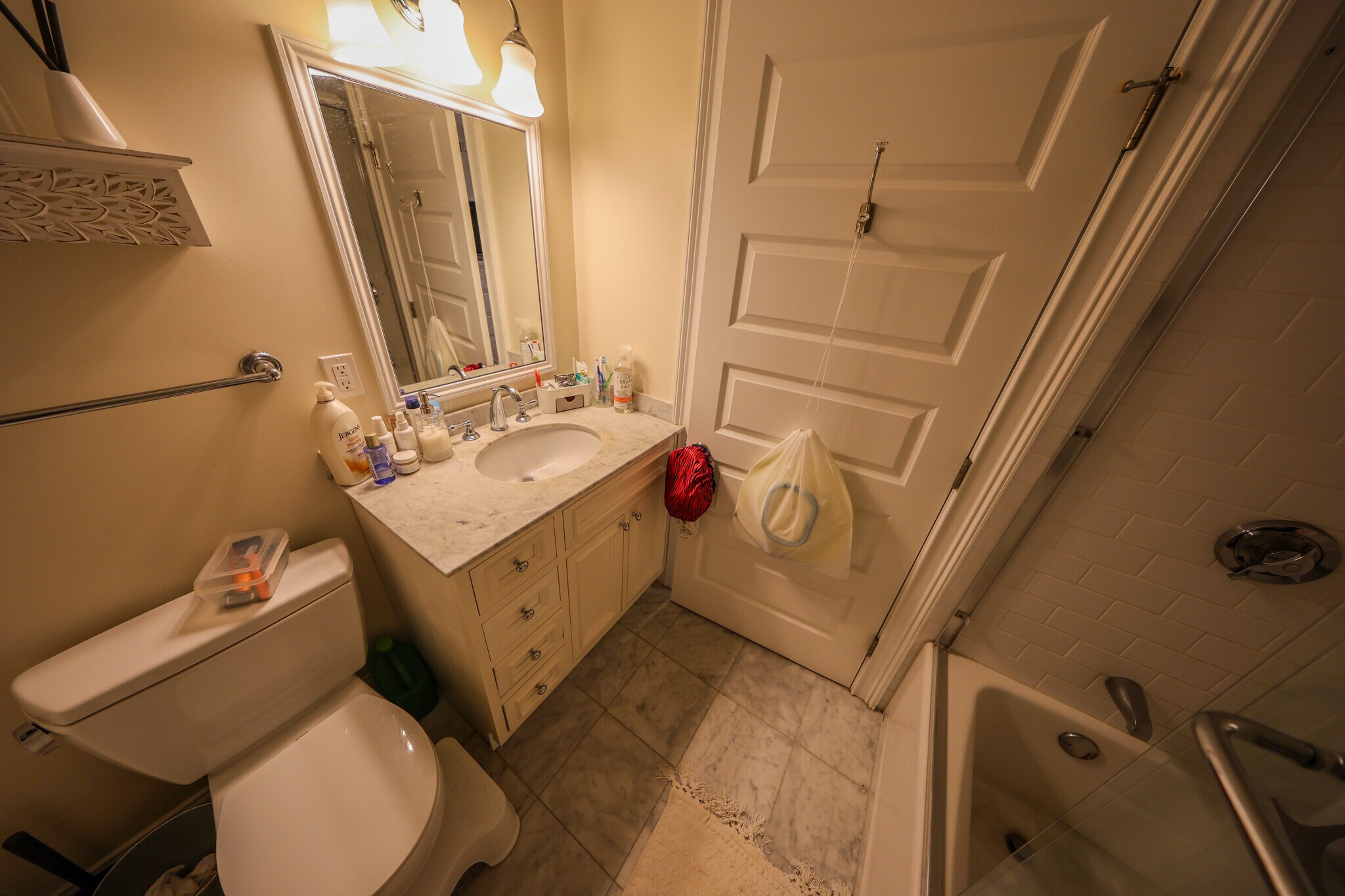 Building Photo - 1803 Beacon St