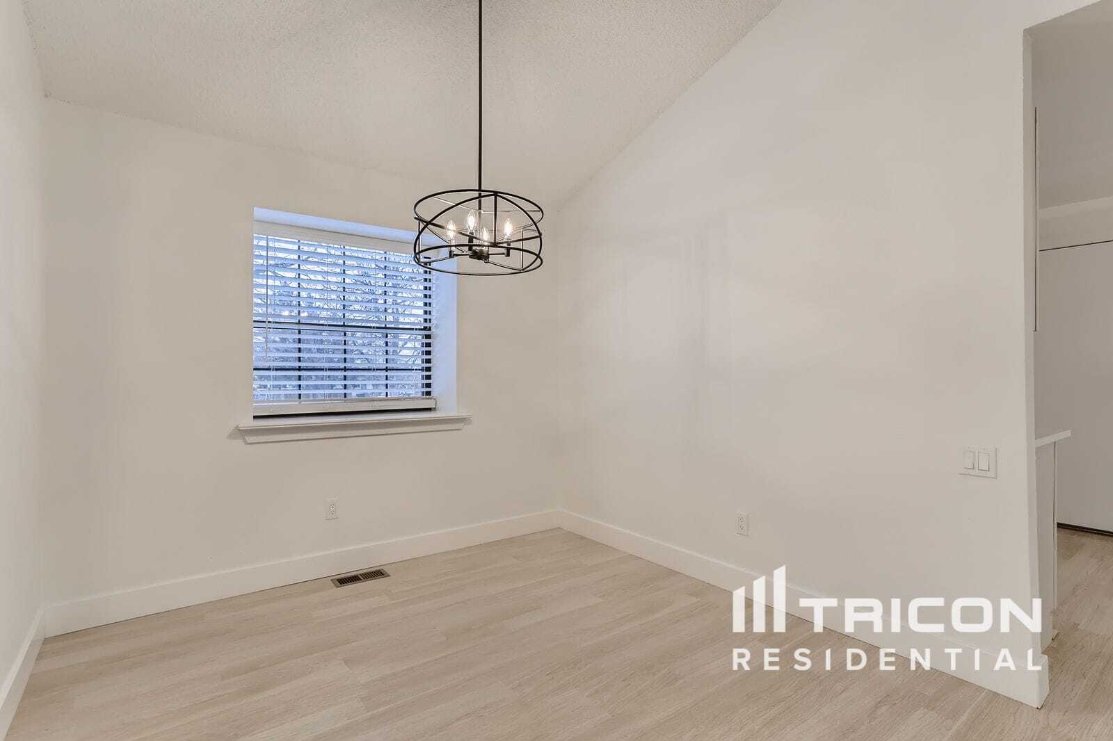 Building Photo - 2849 S Richfield Way