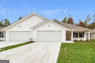 Building Photo - 155 Cottage Grove Rd