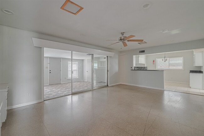 Building Photo - 4115 Mischire Dr