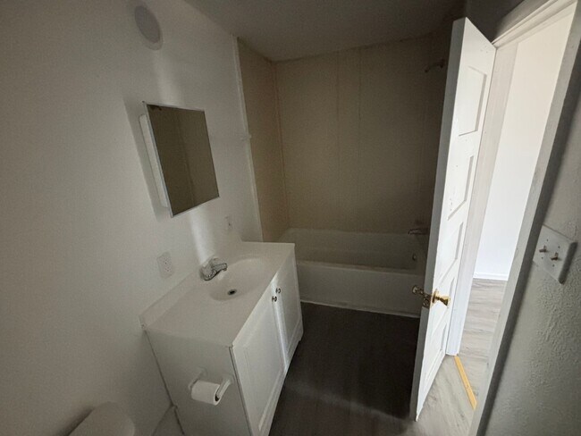 Building Photo - 4 BEDROOM 2 BATH HOUSE FRESHLY UPDATED MINI SPLITS FOR HEAT AND AIR. STORAGE BUILDING IN BACK NOT...