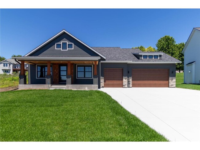 Primary Photo - 4945 Noble Dr NW