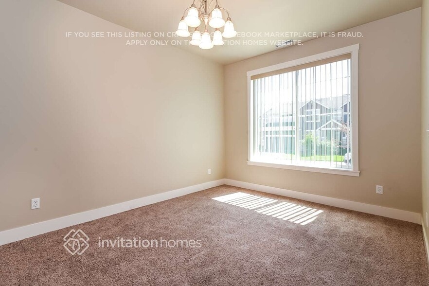 Building Photo - 8707 184th St Ct E