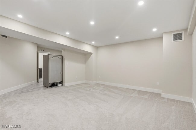 Building Photo - 6070 Lancewood Way