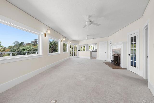 Building Photo - 1654 Camino Del Mar