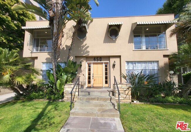 Building Photo - 450 Rexford Dr