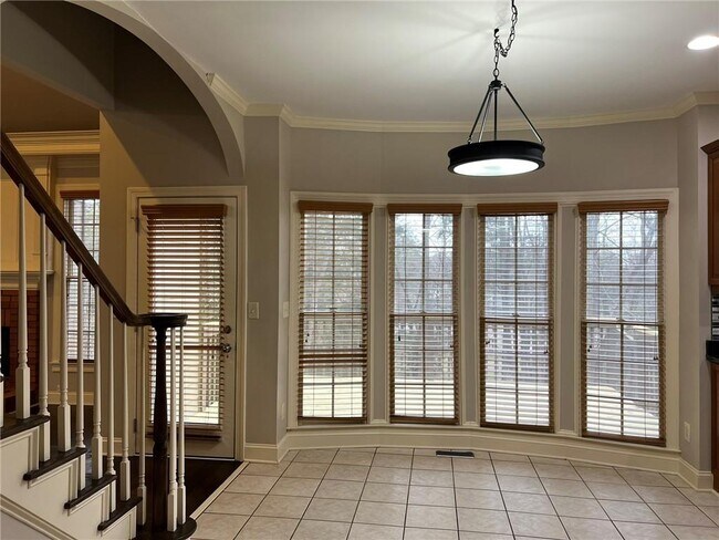 Building Photo - 2476 Sewell Mill Rd