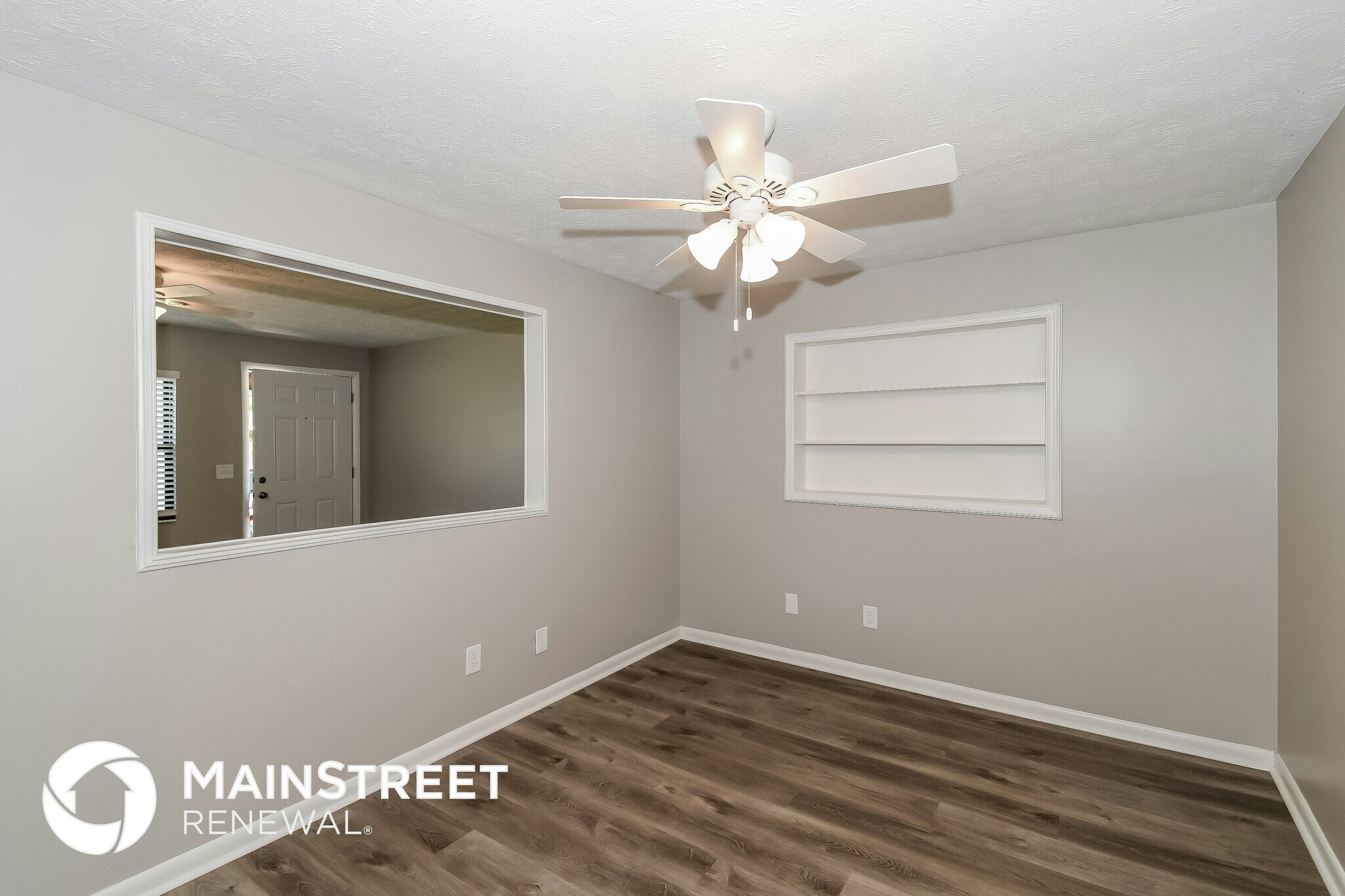 Building Photo - 352 Aries Dr