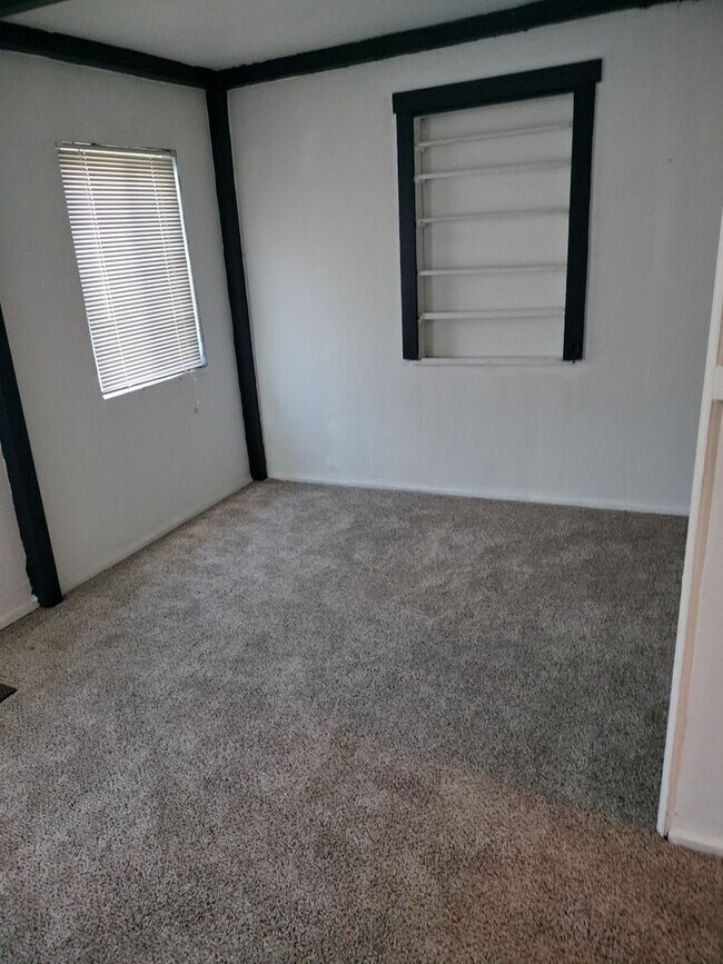 Building Photo - Charming 3BR House in Walnut Grove