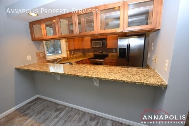 Building Photo - 1121 Lake Heron Dr