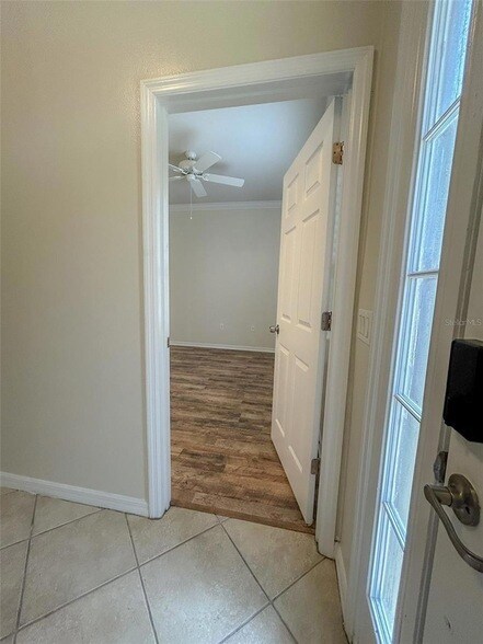 Building Photo - 691 Pensacola Ln