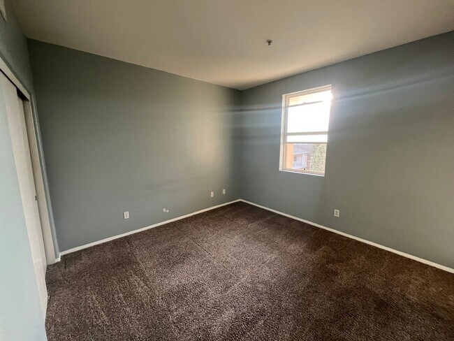 Building Photo - 44740 Adam Ln