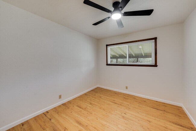 Building Photo - 1019 Mt Aukum Ct
