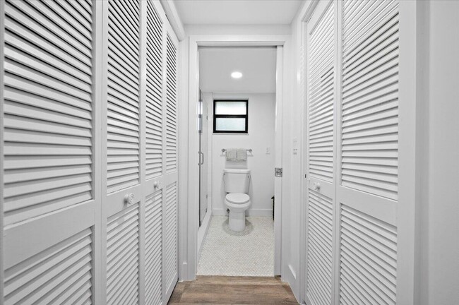 Building Photo - 11863 Wimbledon Cir