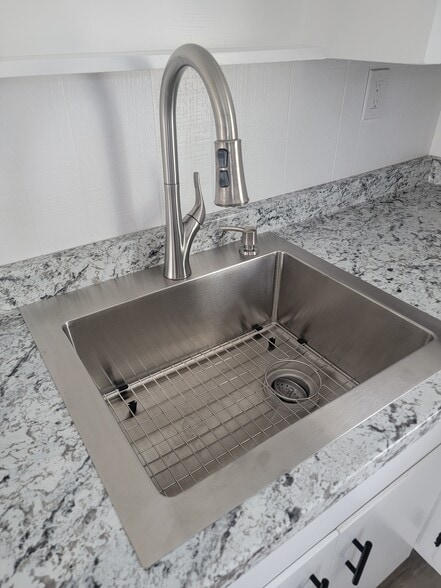 New appliances - 12 Ridge Ave