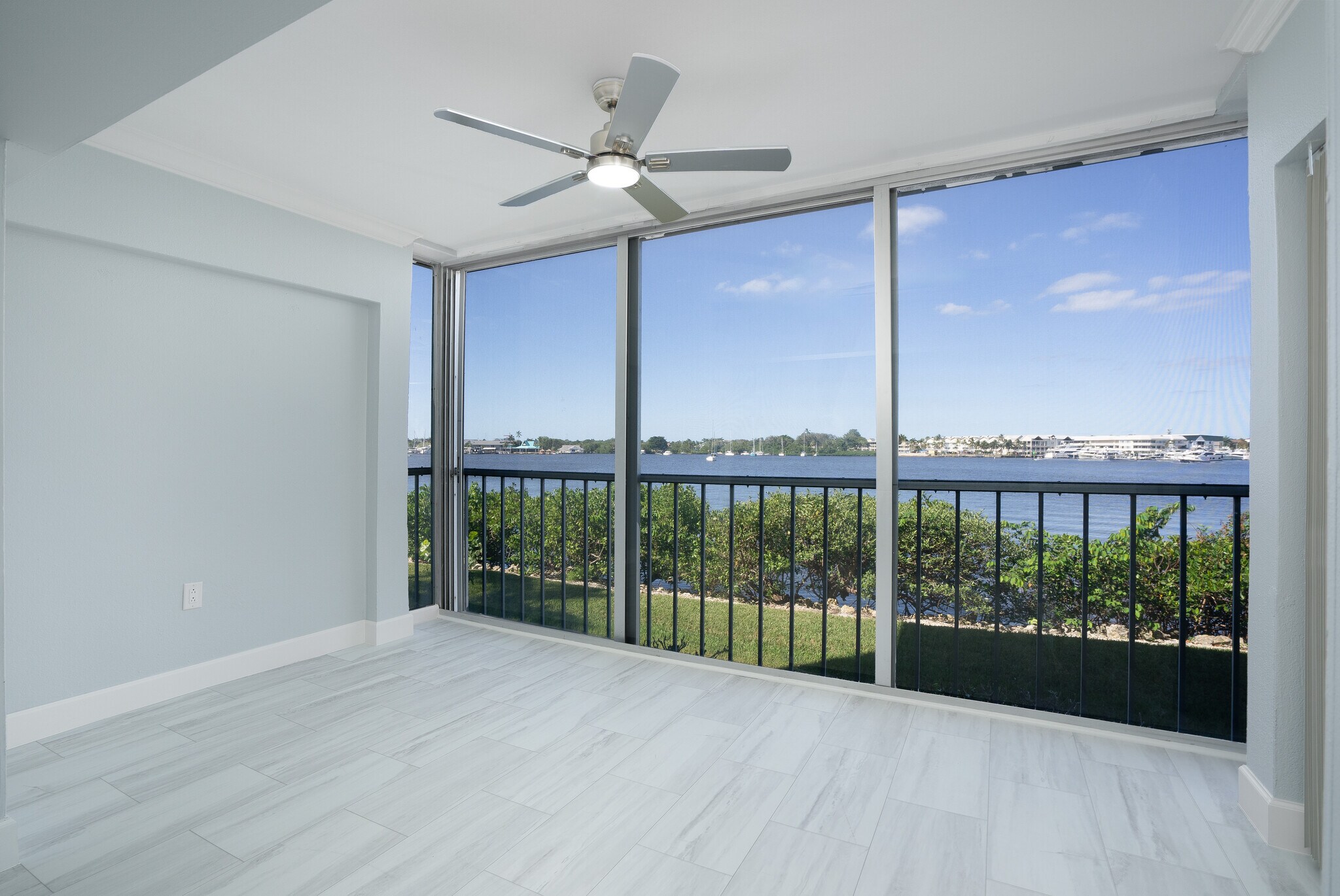 Building Photo - 1120 Little Neck Ct