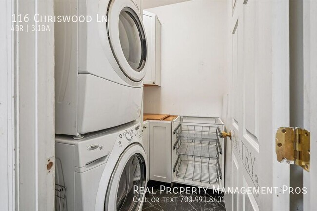 Building Photo - 116 Chriswood Ln