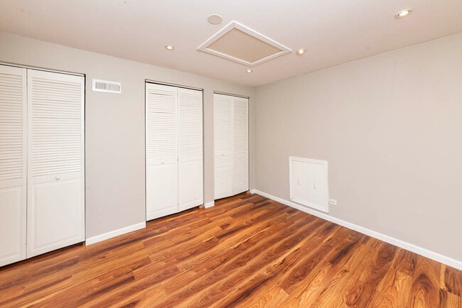 Building Photo - 2331 N Lister Ave