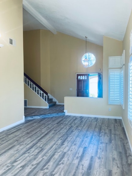 Building Photo - 2371 Wandering Ridge Dr