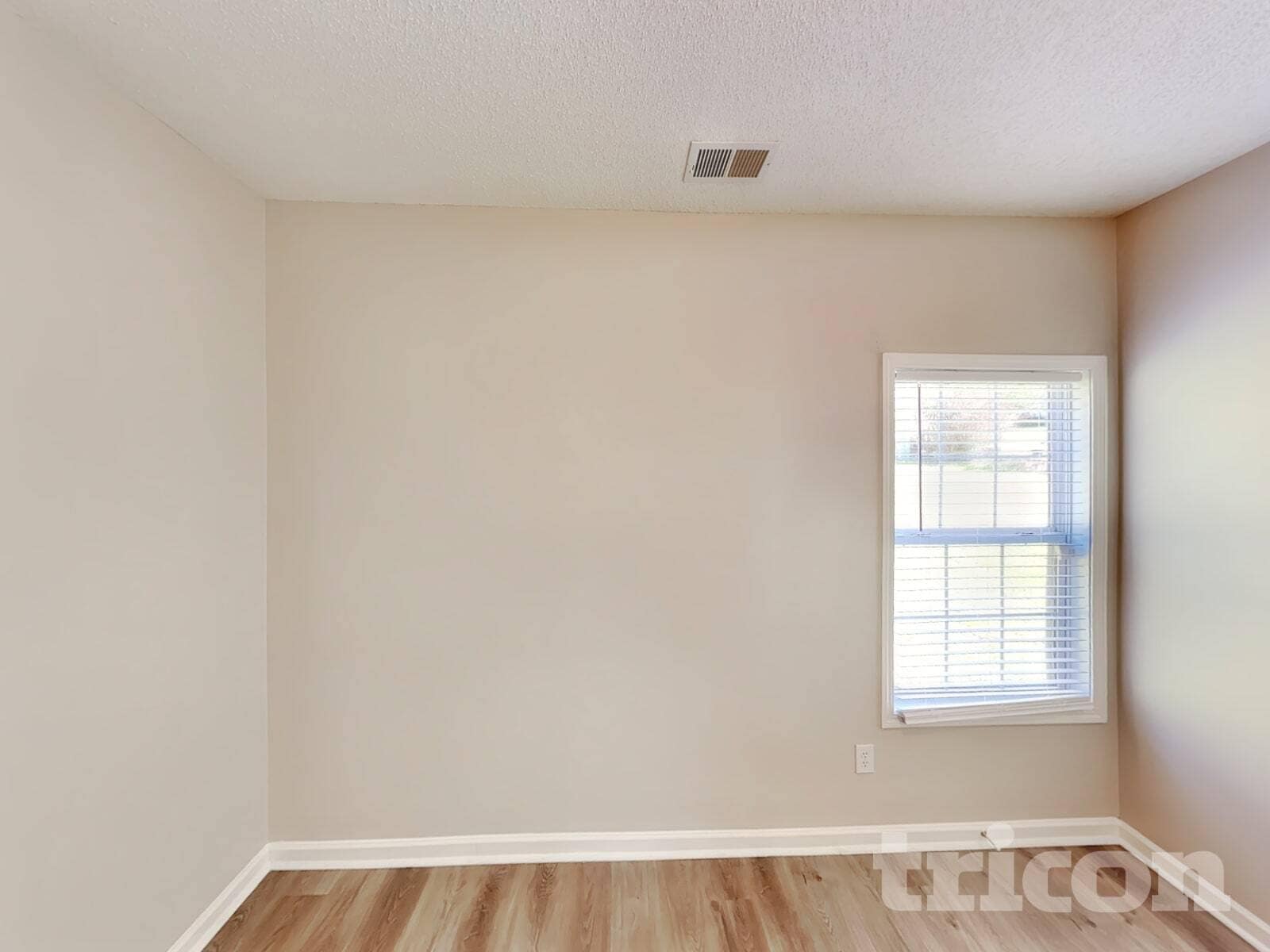 Building Photo - 114 Arbor Chase Pkwy