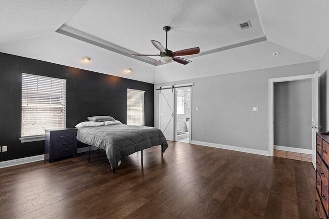 Building Photo - 685 Winchester Dr