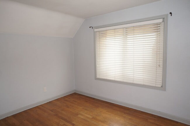 Building Photo - NE Portland Alberta Arts 3-bedroom Bungalow