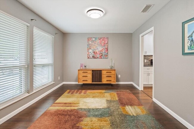 Building Photo - 1204 Lime Rock Dr