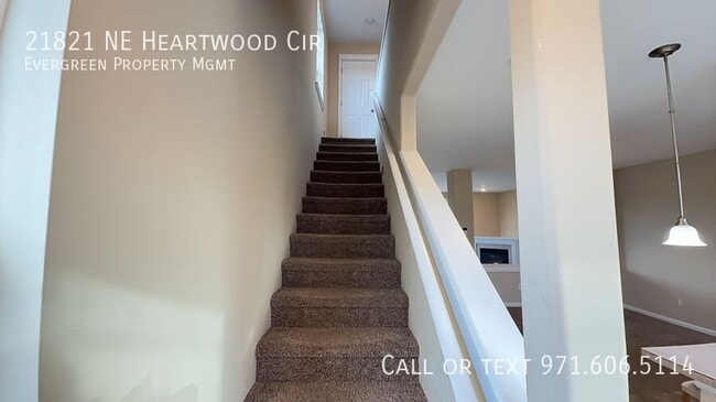 Building Photo - 21821 NE Heartwood Cir