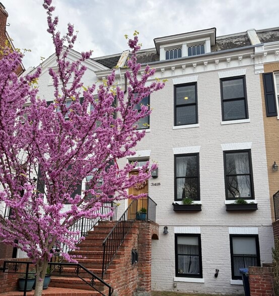 Building Photo - 3418 R Street NW