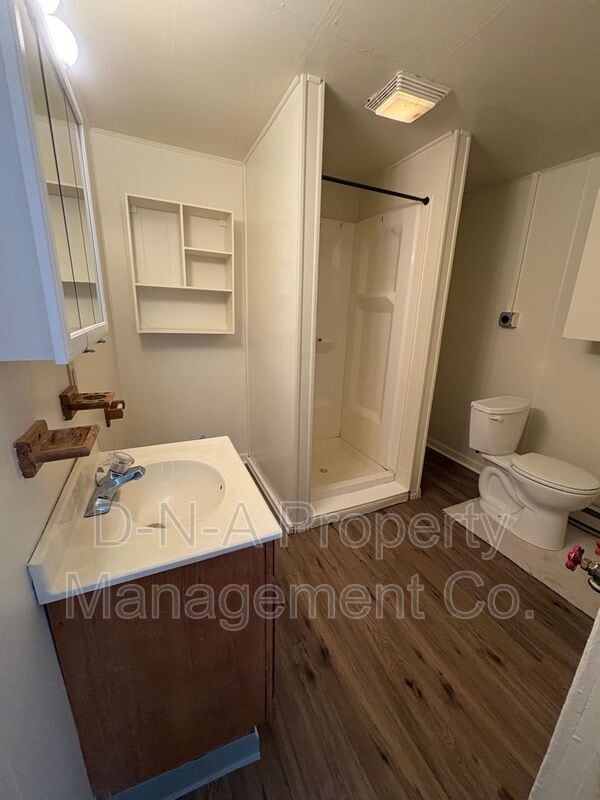 Building Photo - 154 Garibaldi Ave