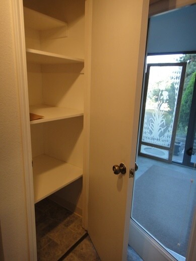 Building Photo - 9965 SW 170th Ave