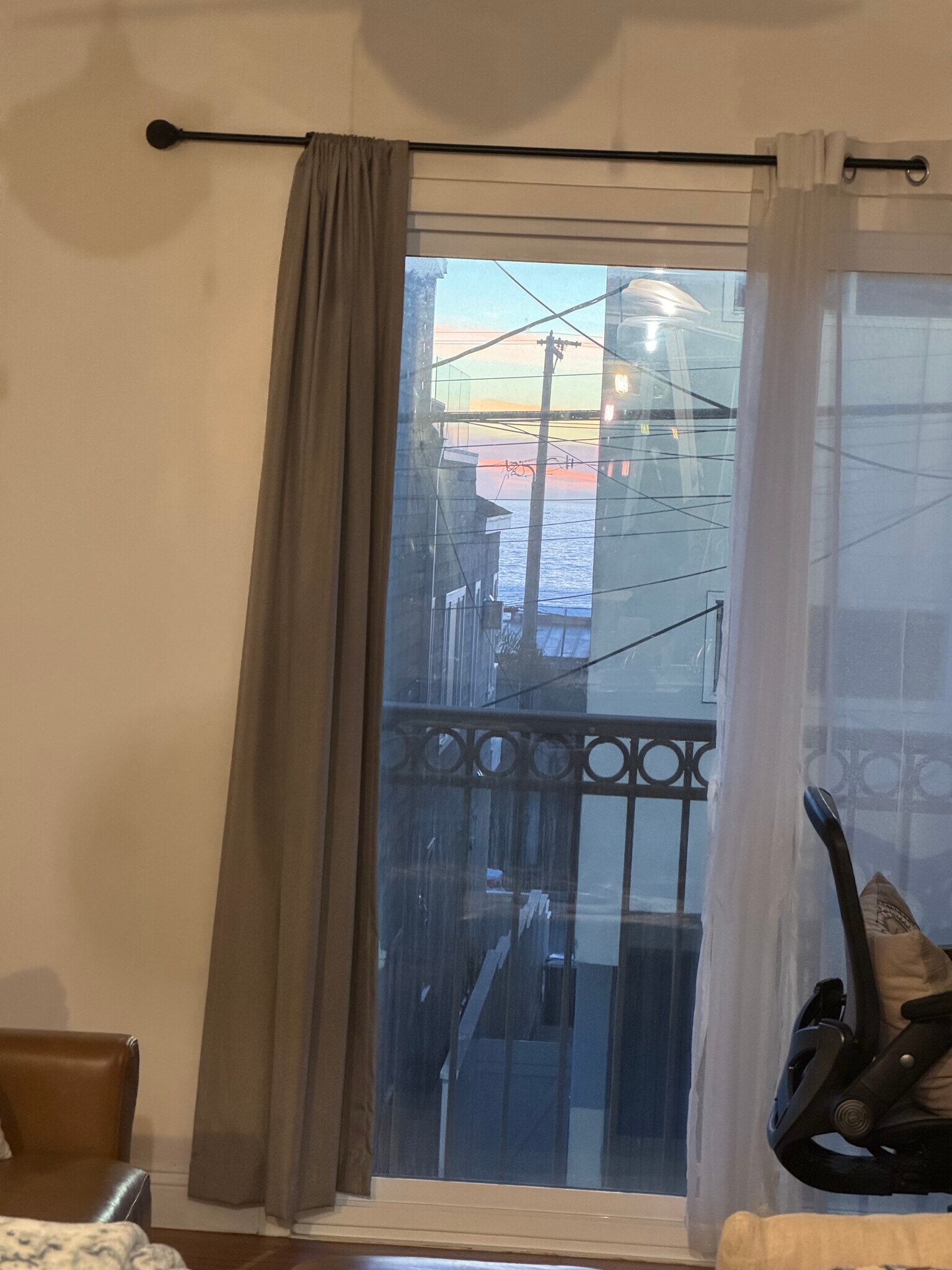 Building Photo - 127 31st St