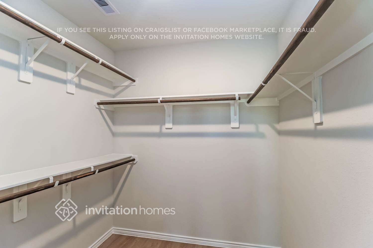 Building Photo - 10739 Sunlit St