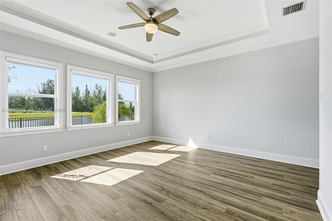 Building Photo - 4662 Estates Cir