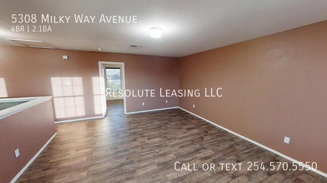 Building Photo - 5308 Milky Way Ave